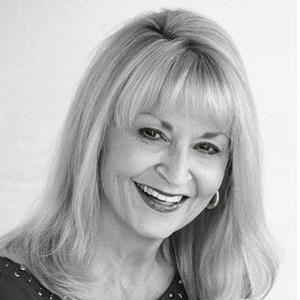 Meet your Posher, Nina
